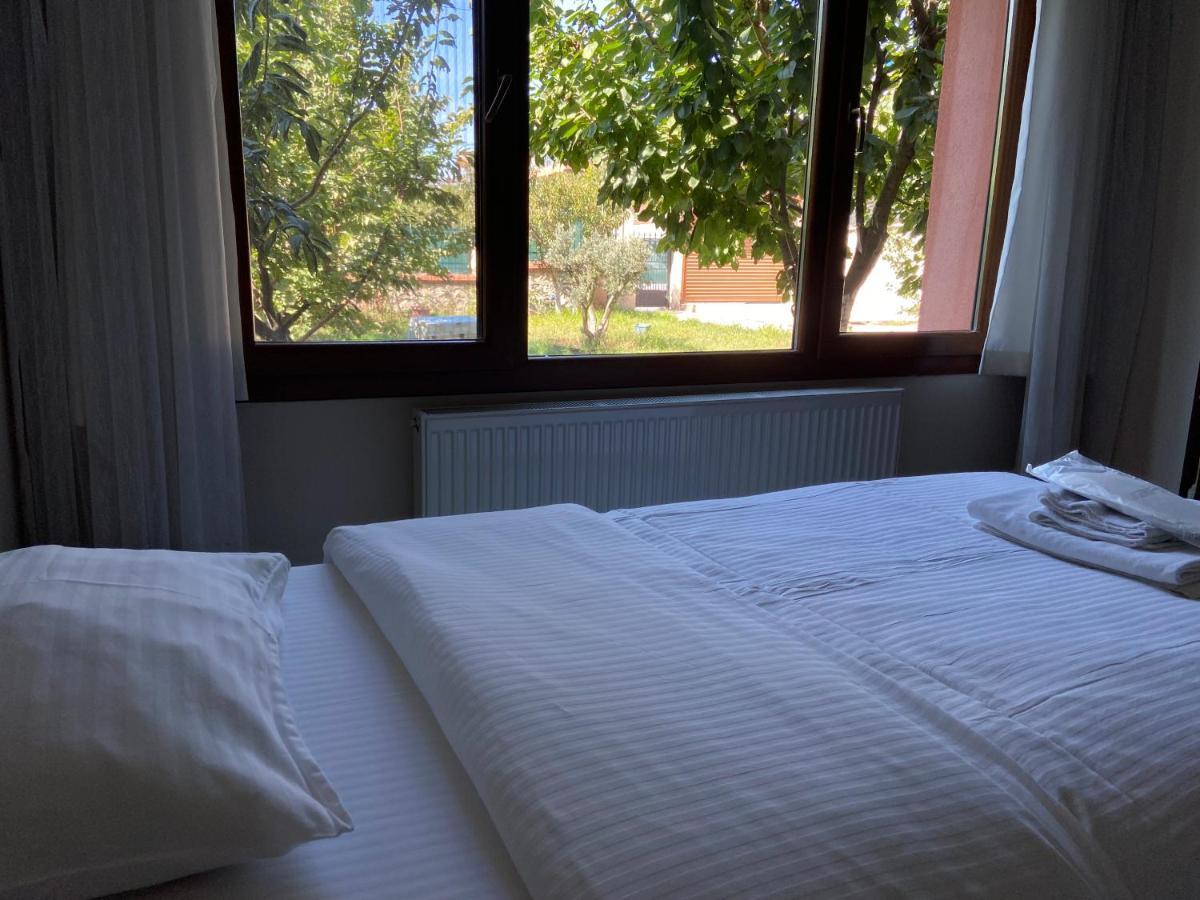 Doga Villa Guest House Büyükçekmece Kültér fotó